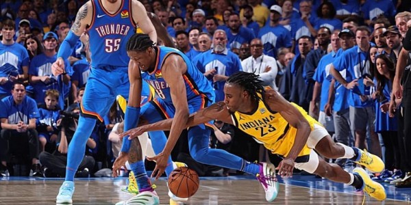 顶级3D大闸，可惜步行者侧翼大将在犯规控制方面做得并不理想？