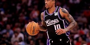 开云-杀伤力十足！德罗赞10中6得21分2板10助 罚球11中9