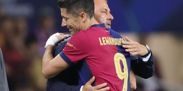 开云体育官网-【人物】两分钟两球打哑皇马！高龄莱万仍是高效神锋