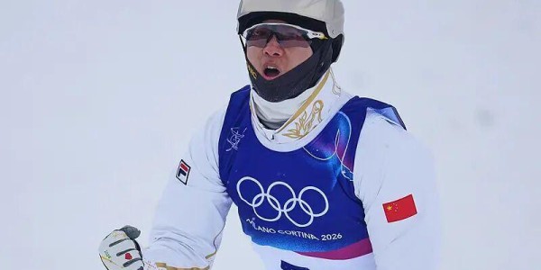 开云体育APP下载-第四金！王心迪与徐梦桃比翼双飞