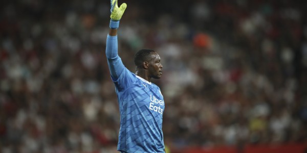 开云-法国前国门曼丹达正式挂靴，告别二十年职业足球生涯