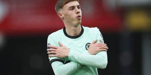 开云体育APP下载-【英超】帕尔默2球1助，卢顿连追2球！切尔西3比2险胜