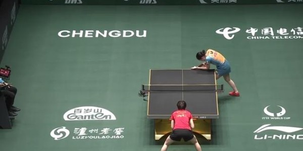 张本美和欲哭无泪，面对王曼昱真的毫无办法，之前曾被打哭多次