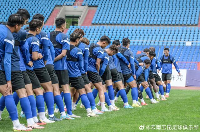 1728266418240016267.jpg 008tx1Qugy1hubouw4lxlj333421phdw.jpg